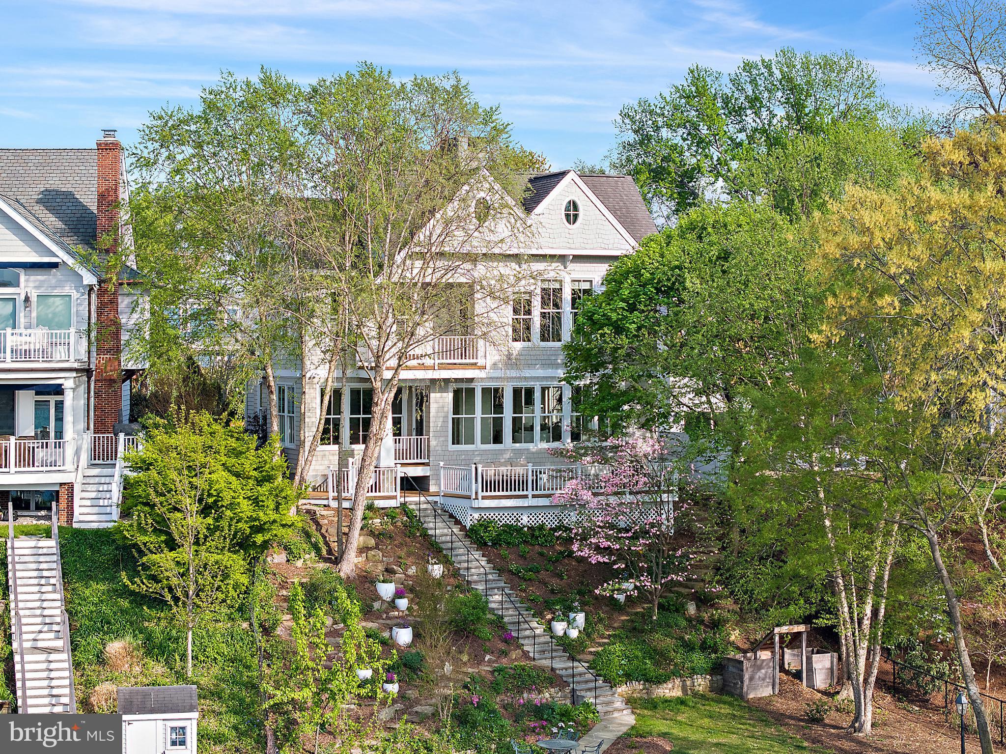 EASTPORT - Residential