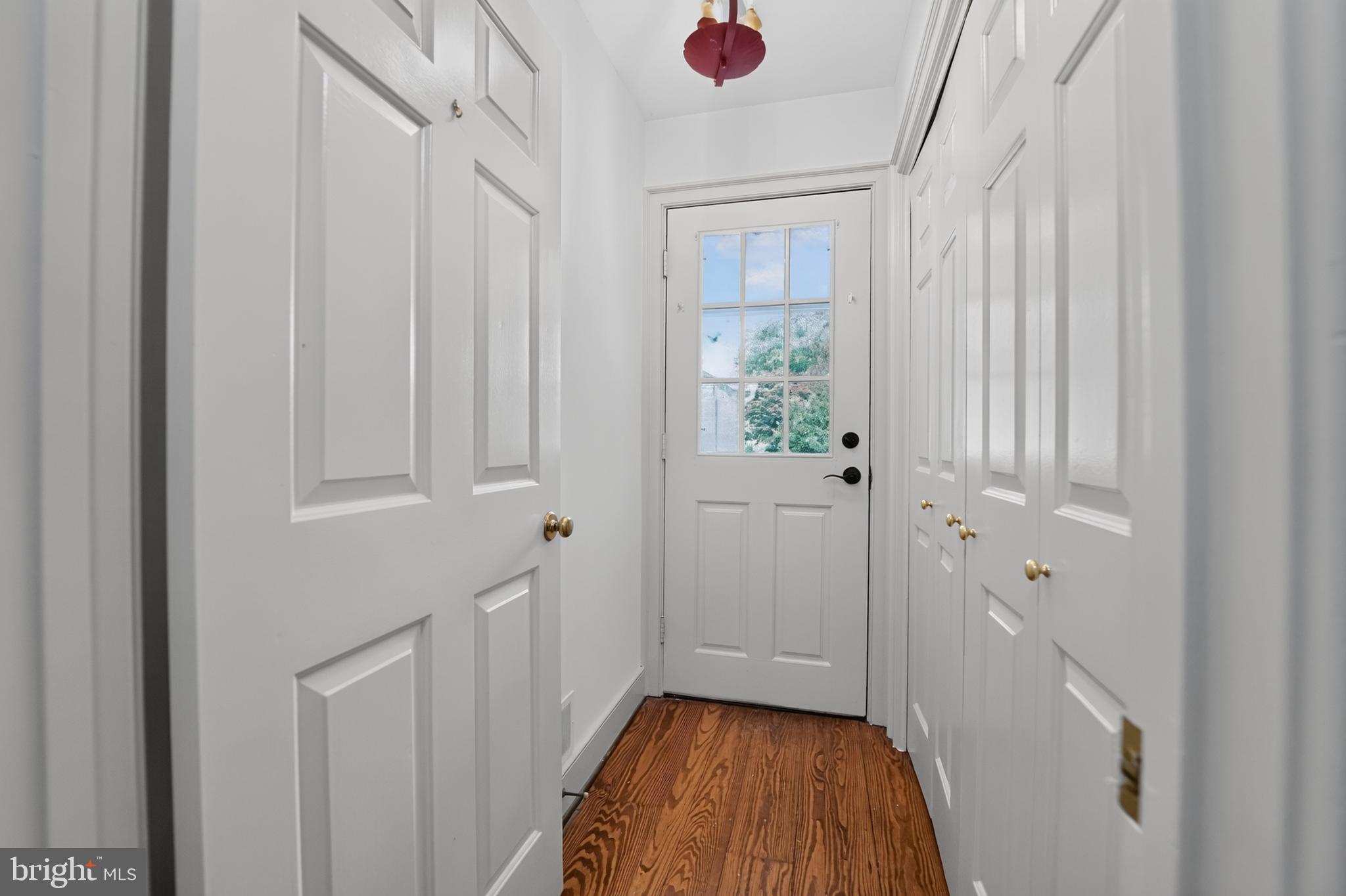 GOVERNOR GRASON MANOR - Residential
