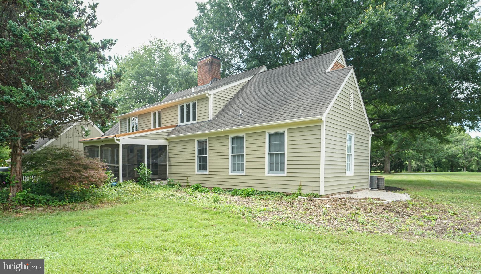 GOVERNOR GRASON MANOR - Residential