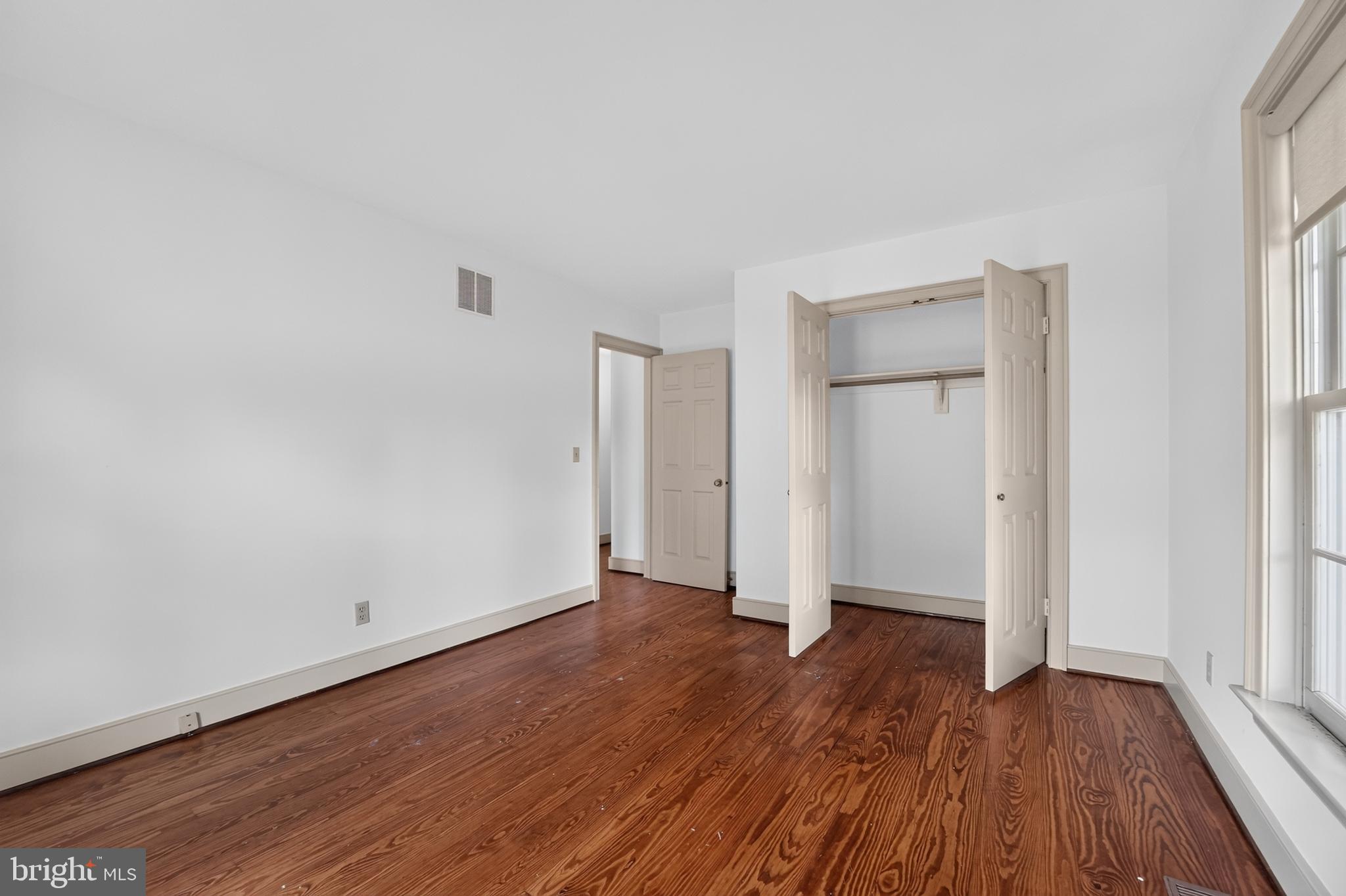 GOVERNOR GRASON MANOR - Residential