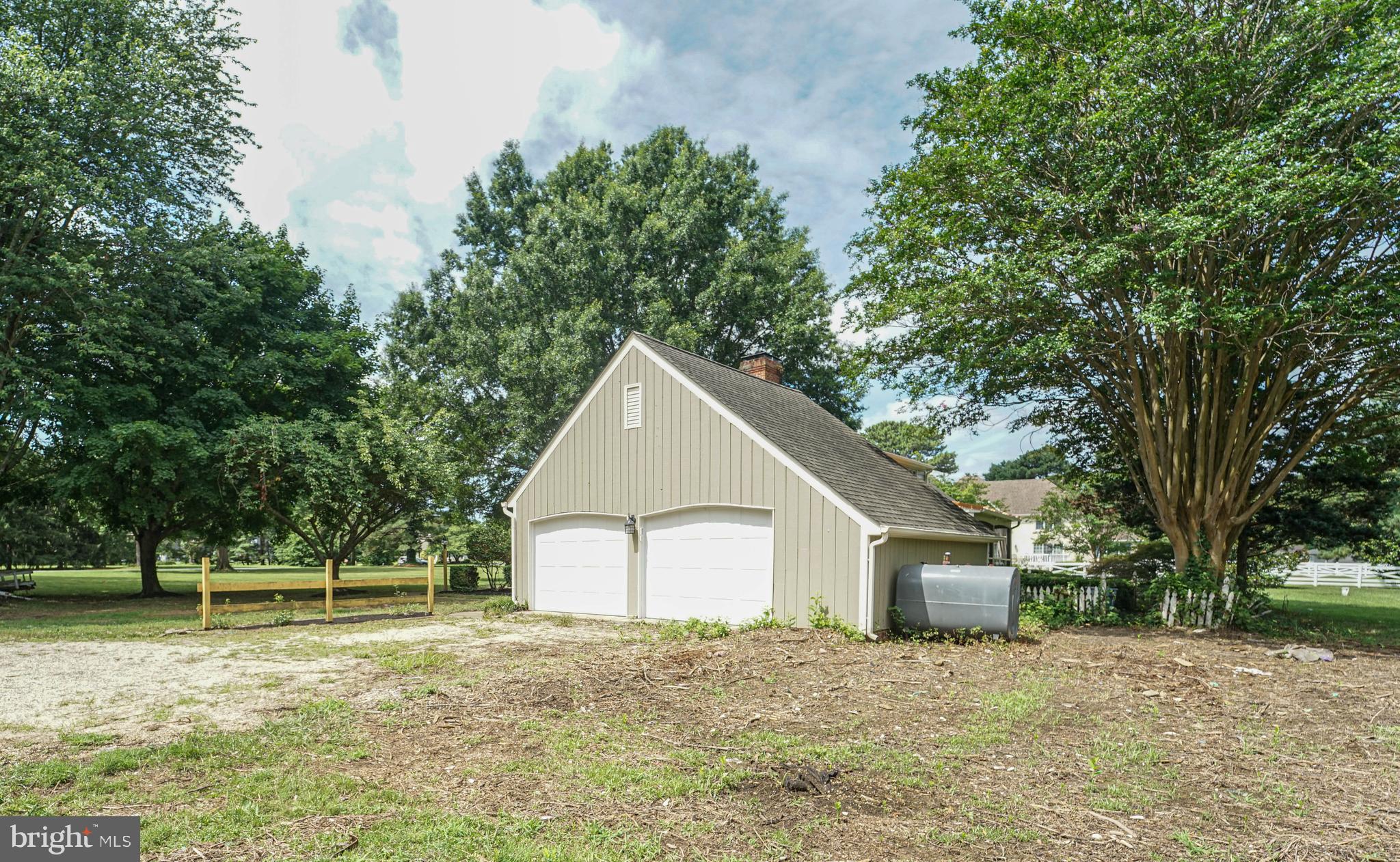 GOVERNOR GRASON MANOR - Residential