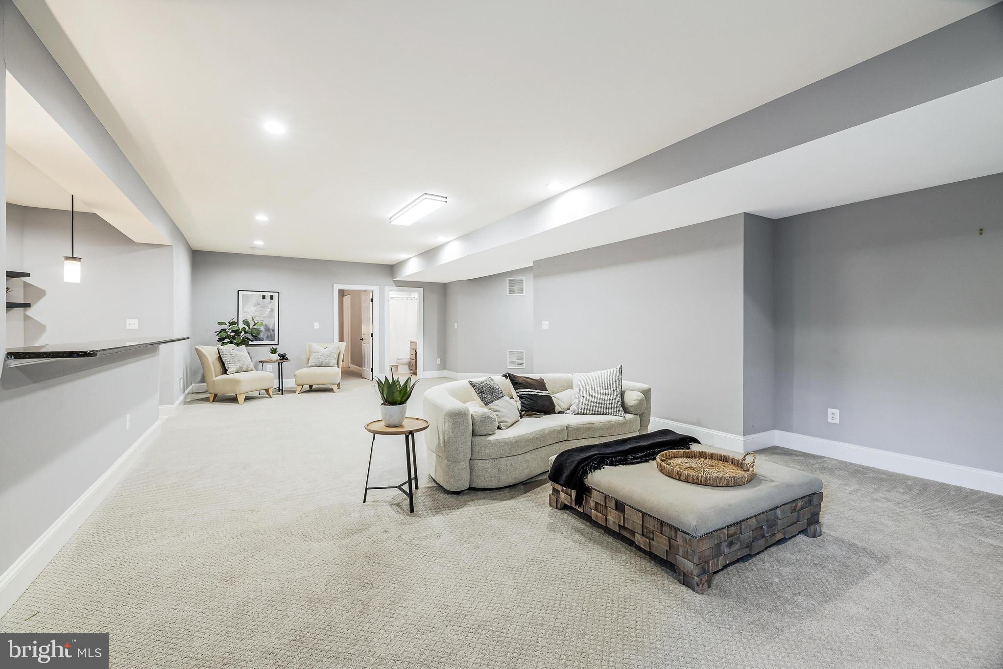 RASPBERRY FALLS - Residential