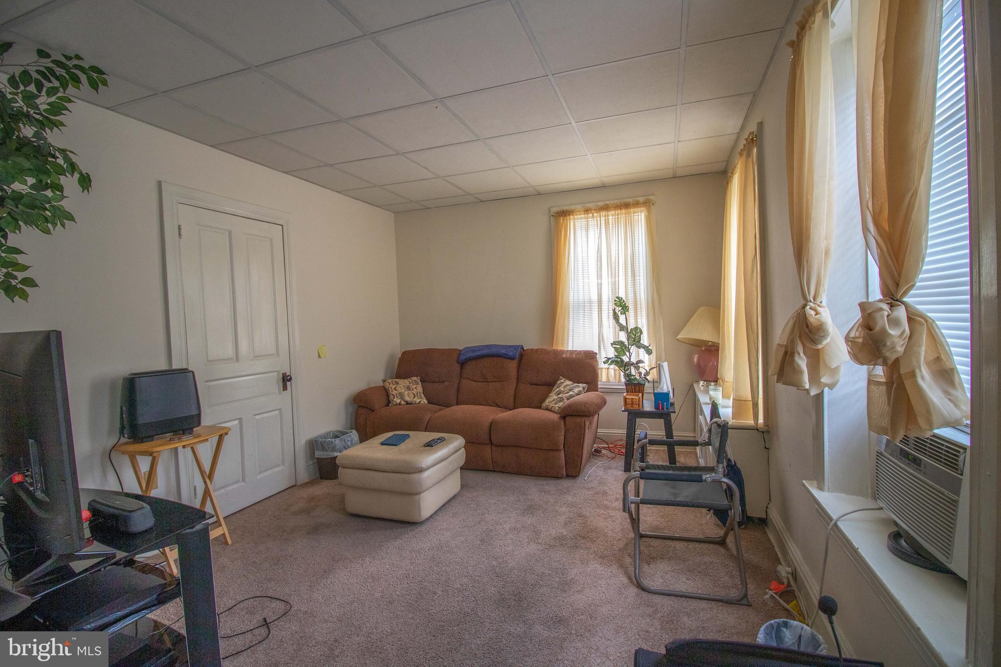 ELMWOOD - Residential Income
