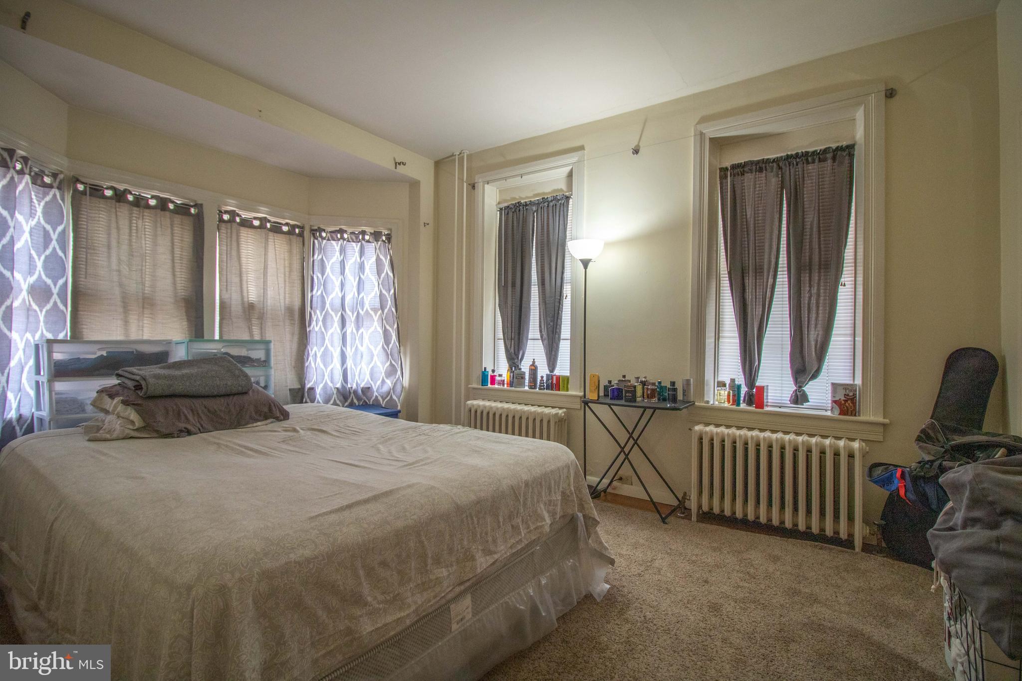 ELMWOOD - Residential Income