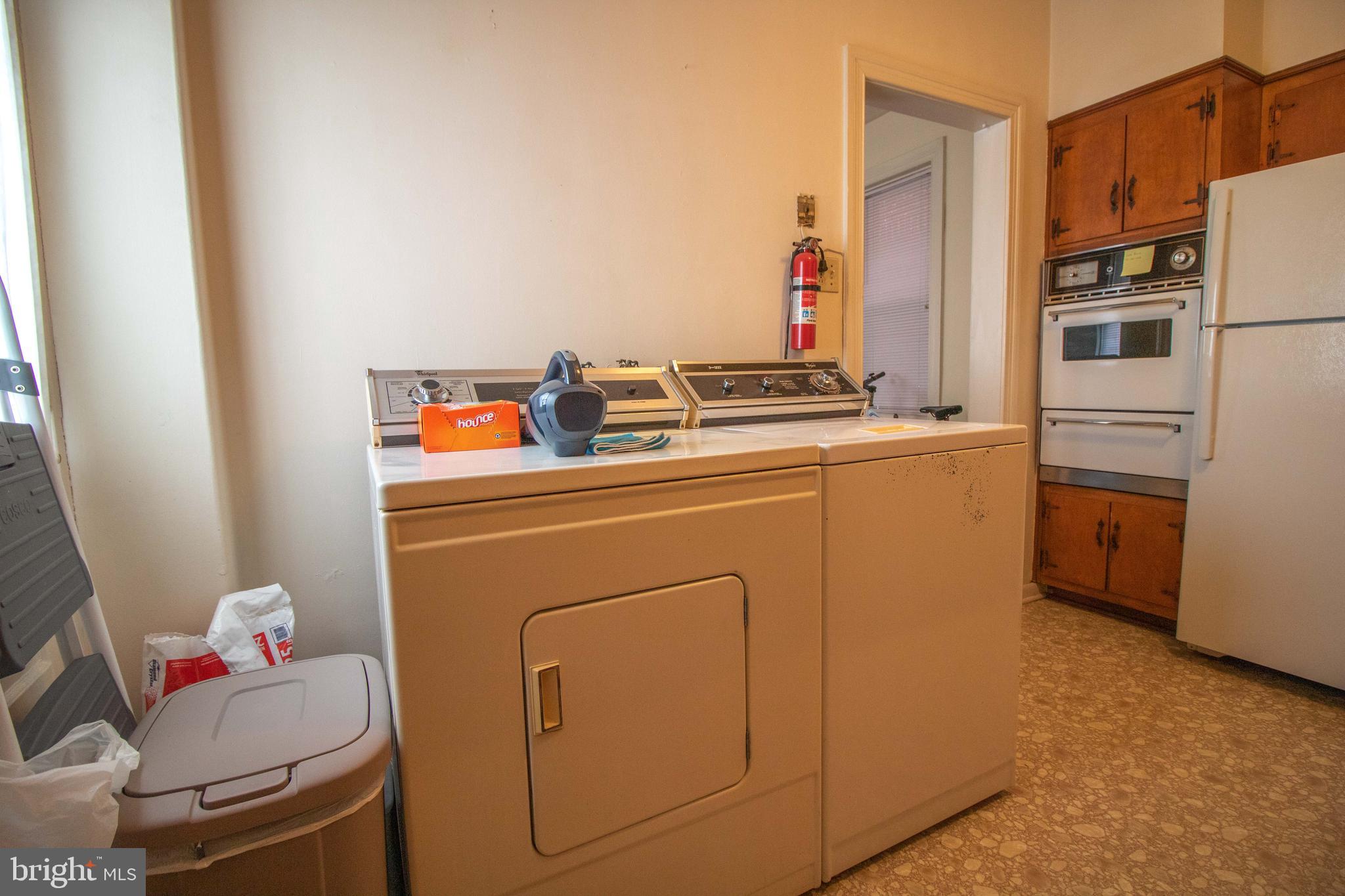 ELMWOOD - Residential Income