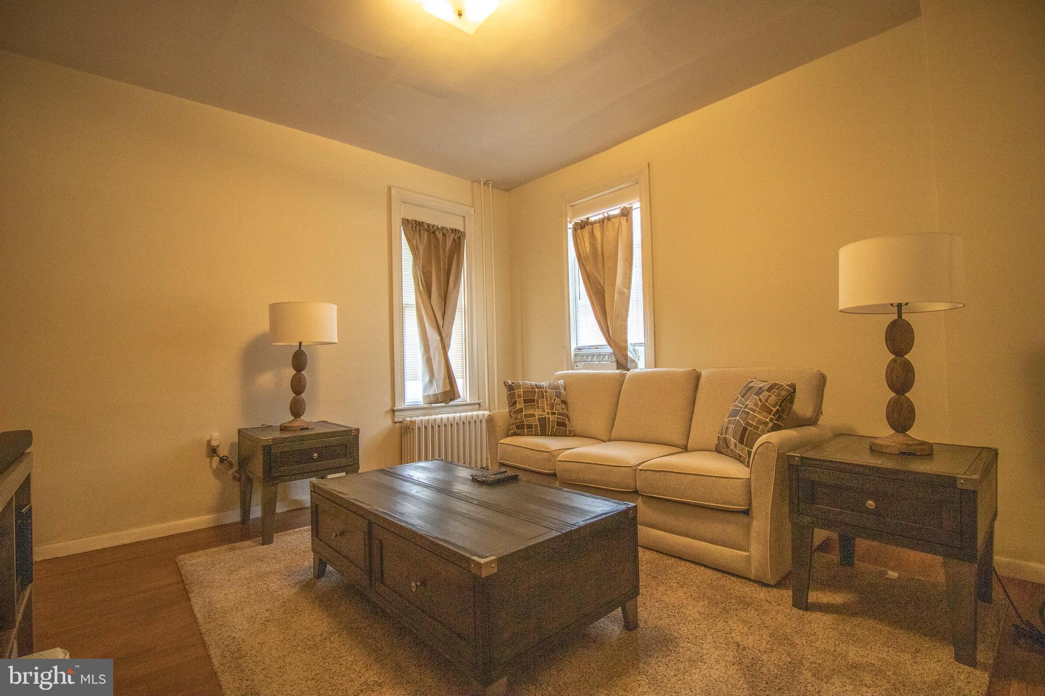 ELMWOOD - Residential Income