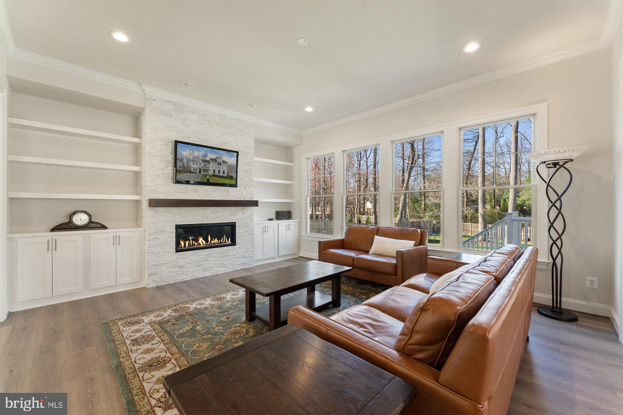 MOIDONE ACRES - Residential