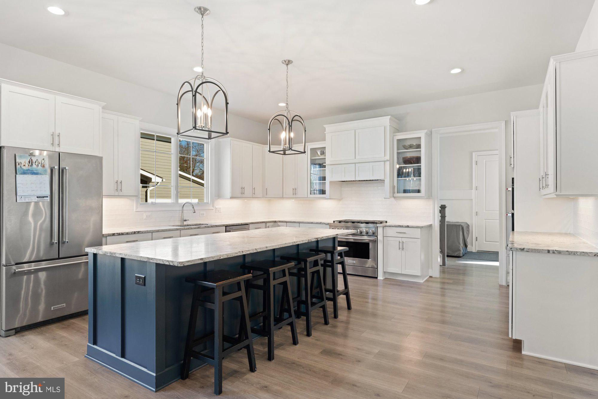 MOIDONE ACRES - Residential
