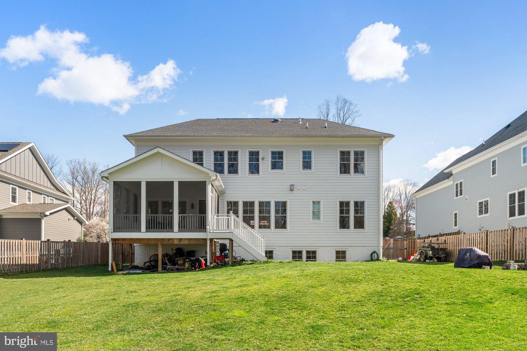 MOIDONE ACRES - Residential