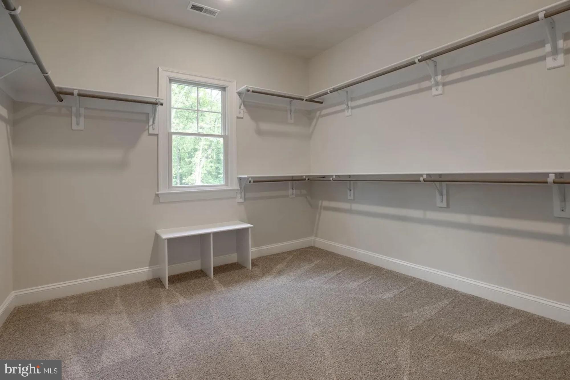 MOIDONE ACRES - Residential
