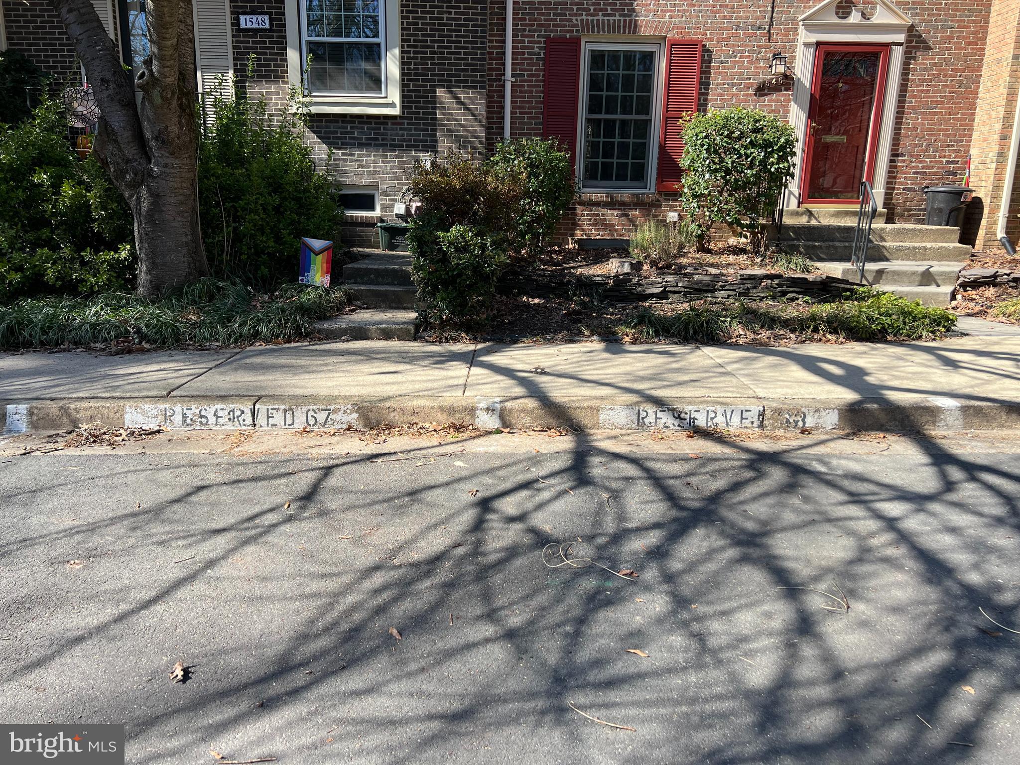 RESTON - Residential