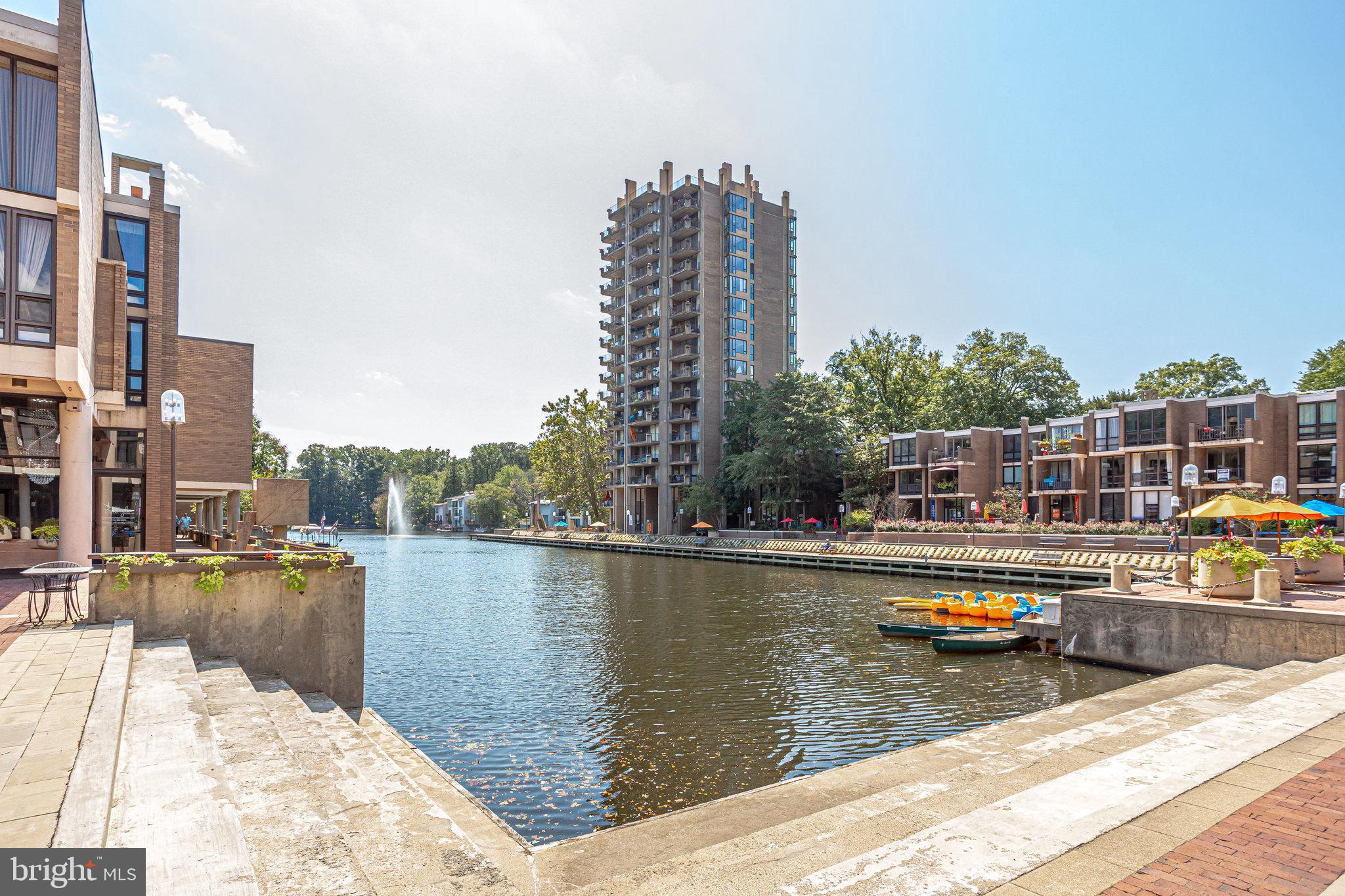 RESTON - Residential