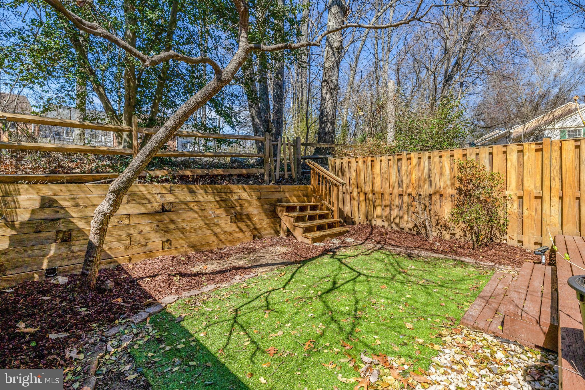 RESTON - Residential