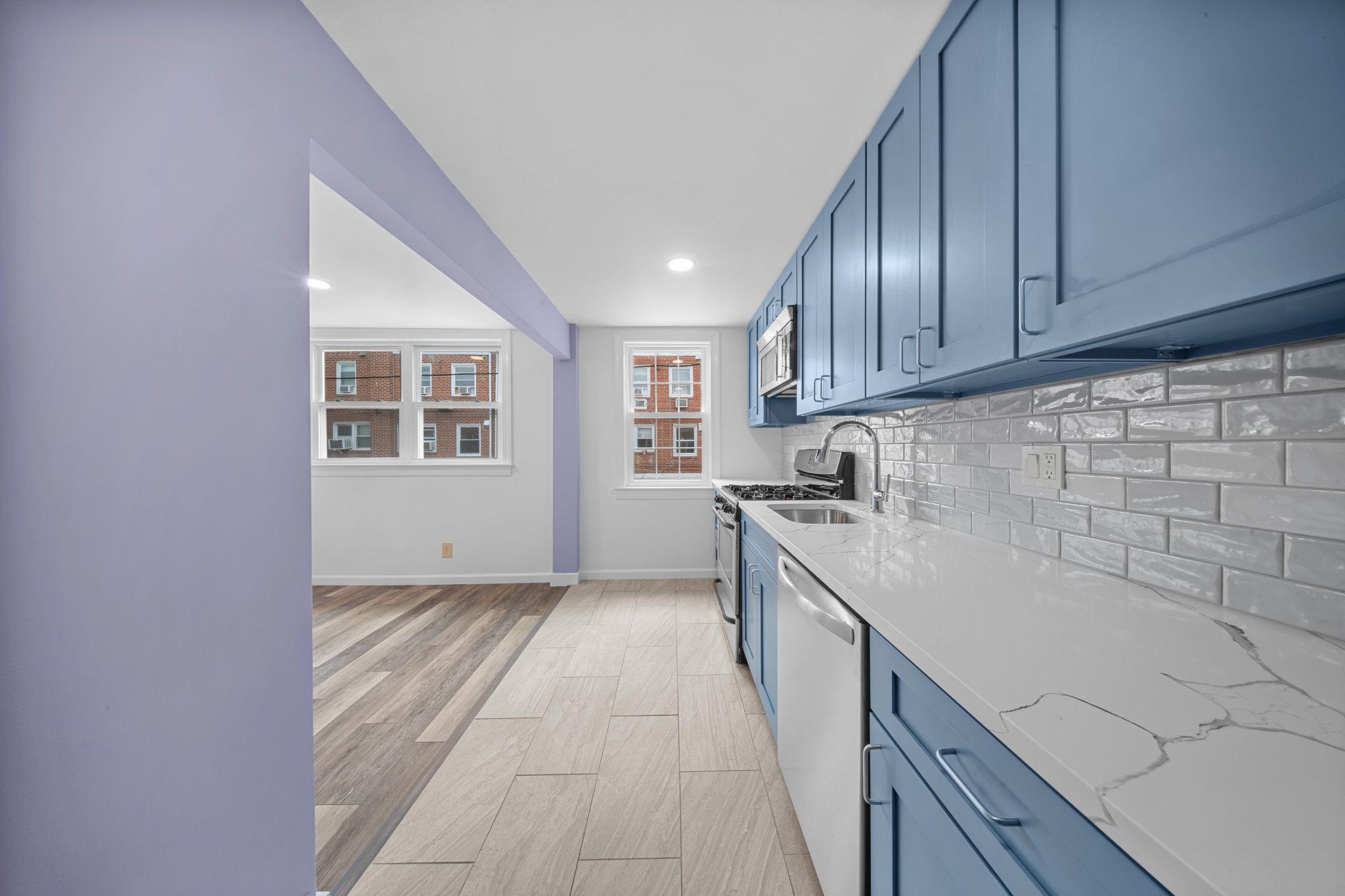 OXFORD CIRCLE - Residential