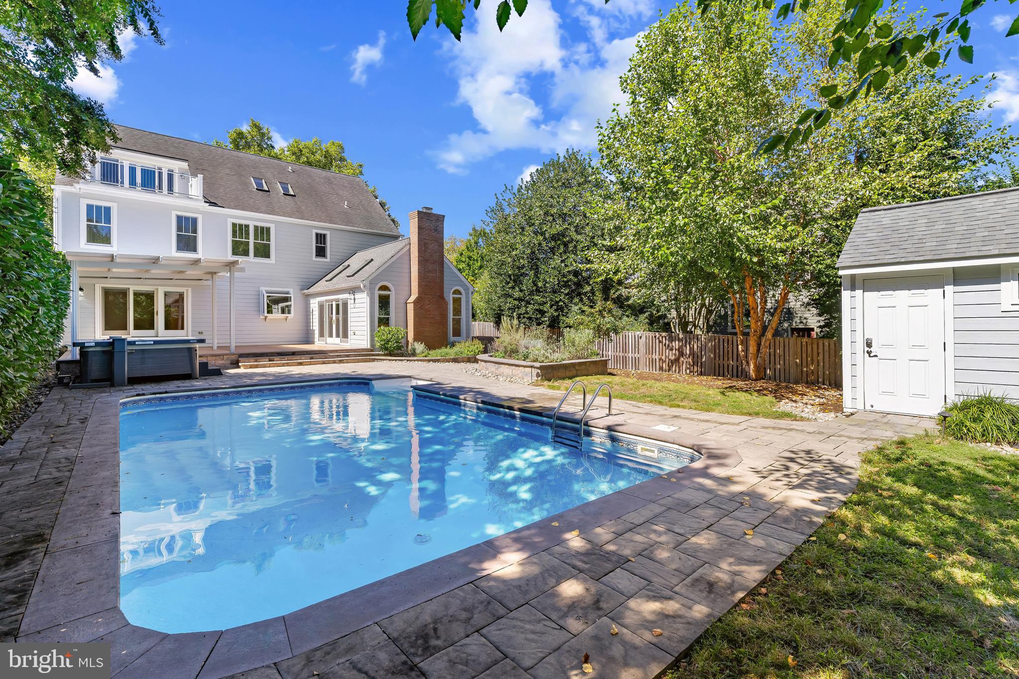 EASTPORT - Residential