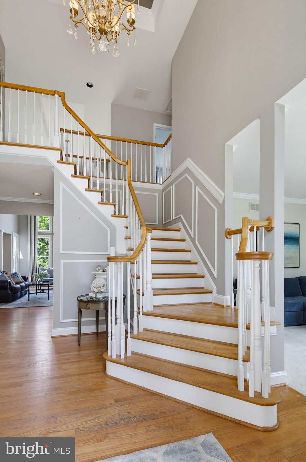 FOX VALLEY ESTATES - Residential