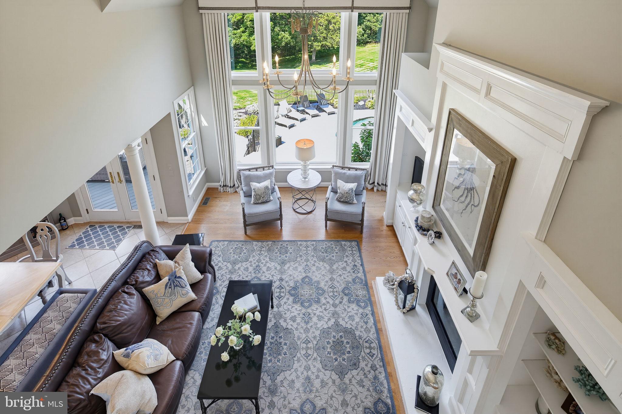 FOX VALLEY ESTATES - Residential