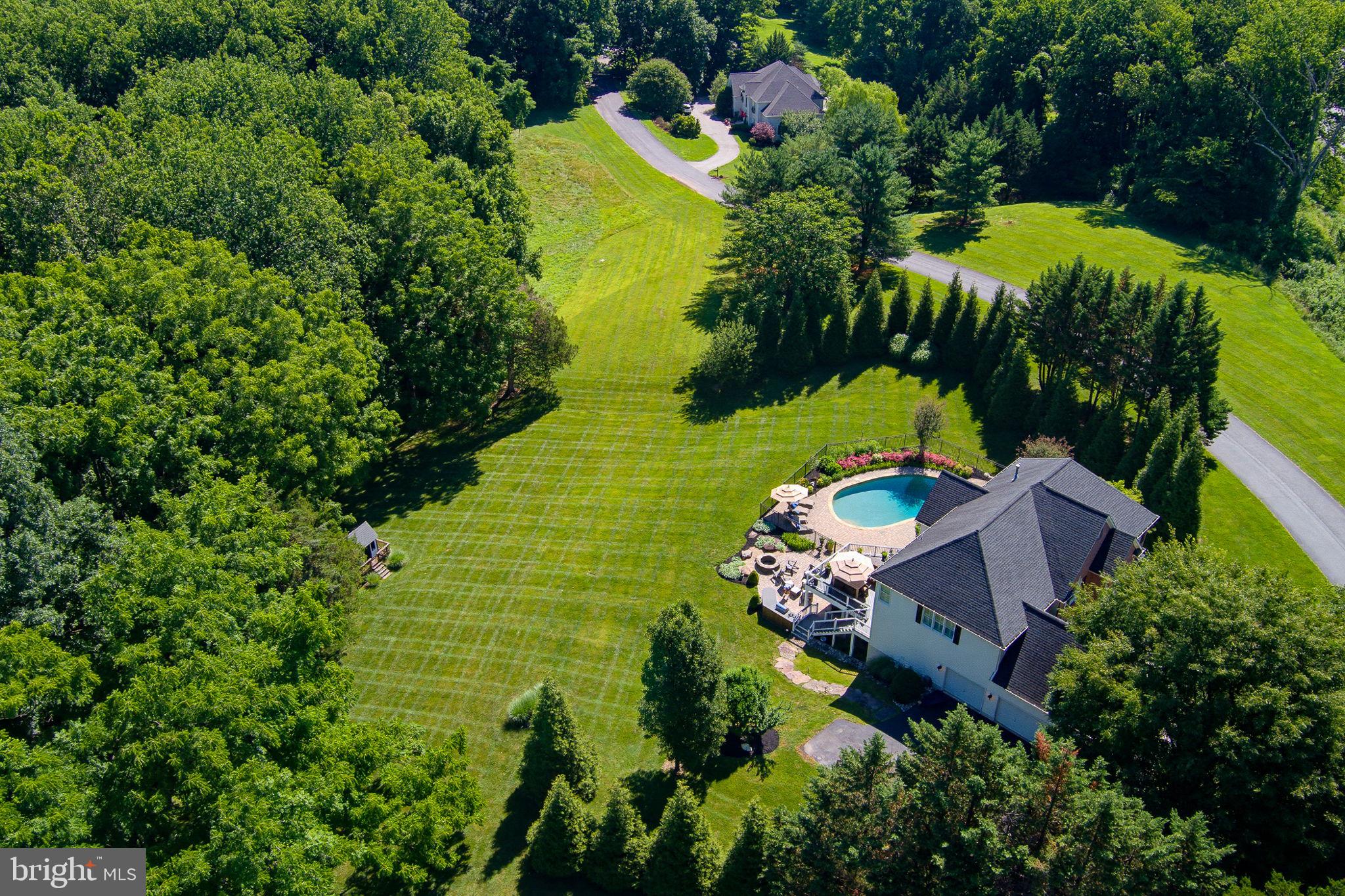 FOX VALLEY ESTATES - Residential