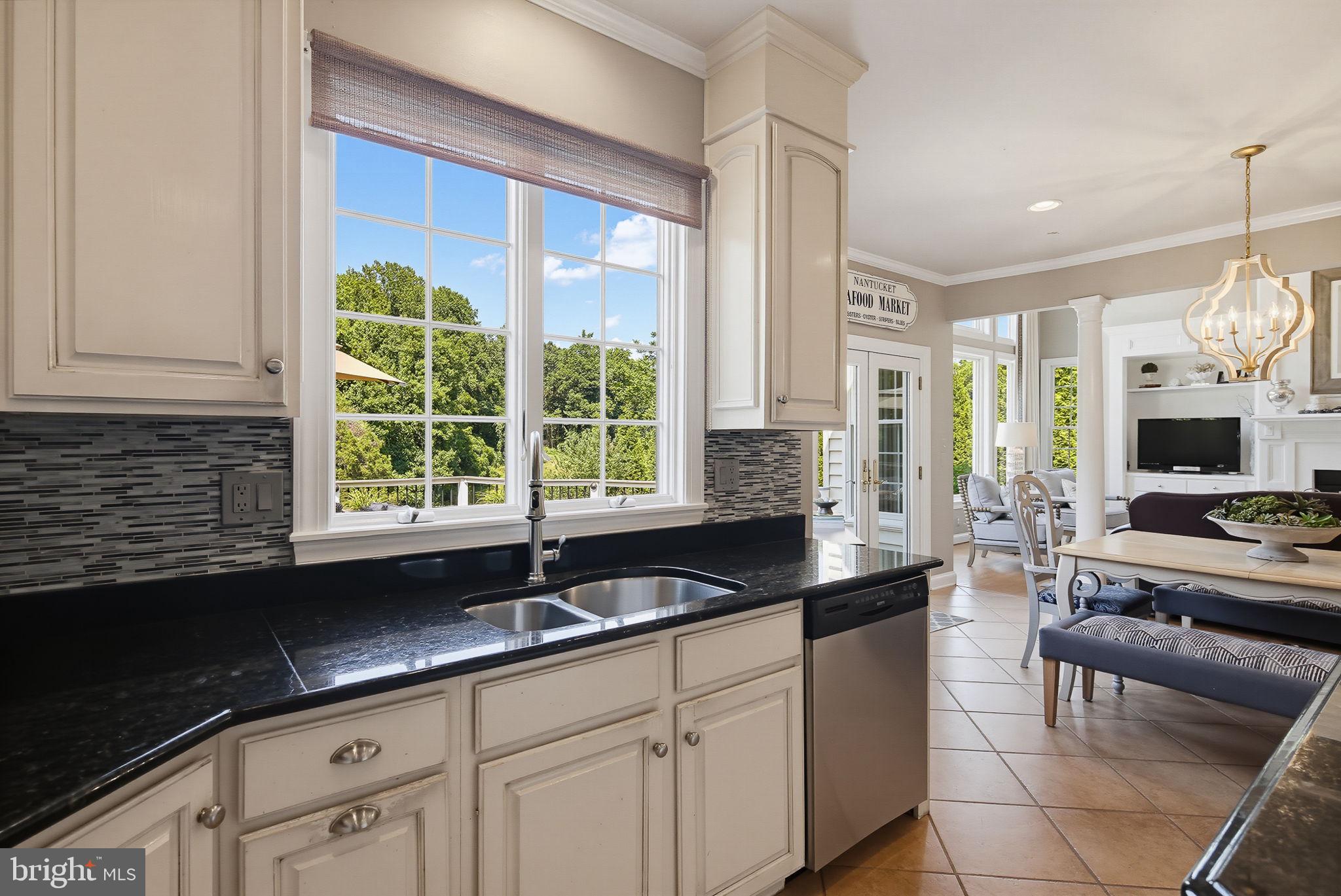 FOX VALLEY ESTATES - Residential