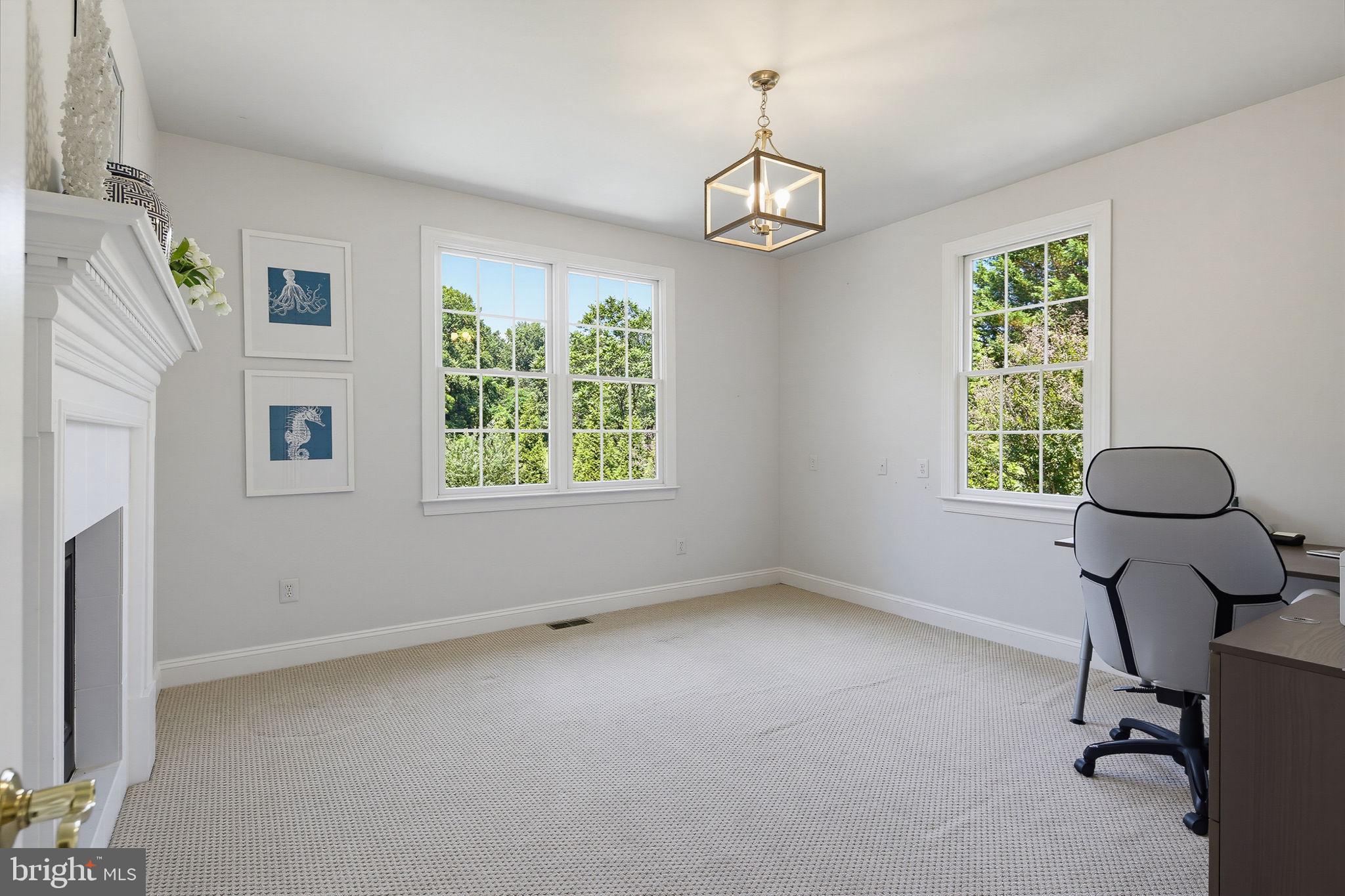 FOX VALLEY ESTATES - Residential