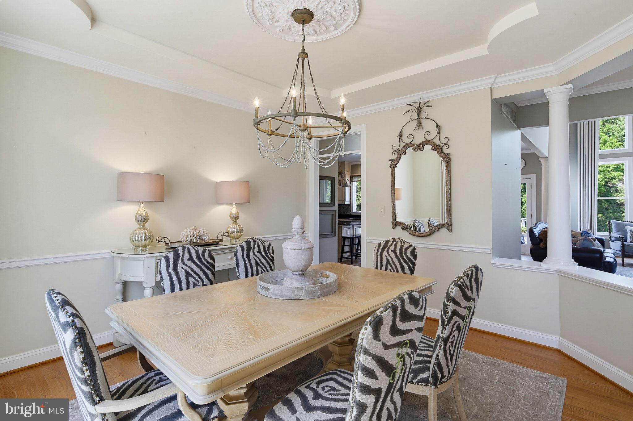 FOX VALLEY ESTATES - Residential