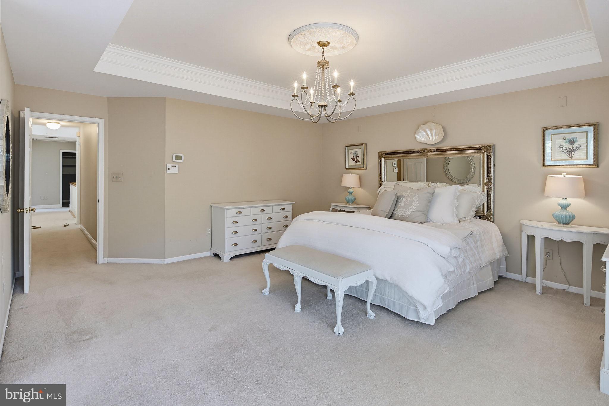 FOX VALLEY ESTATES - Residential