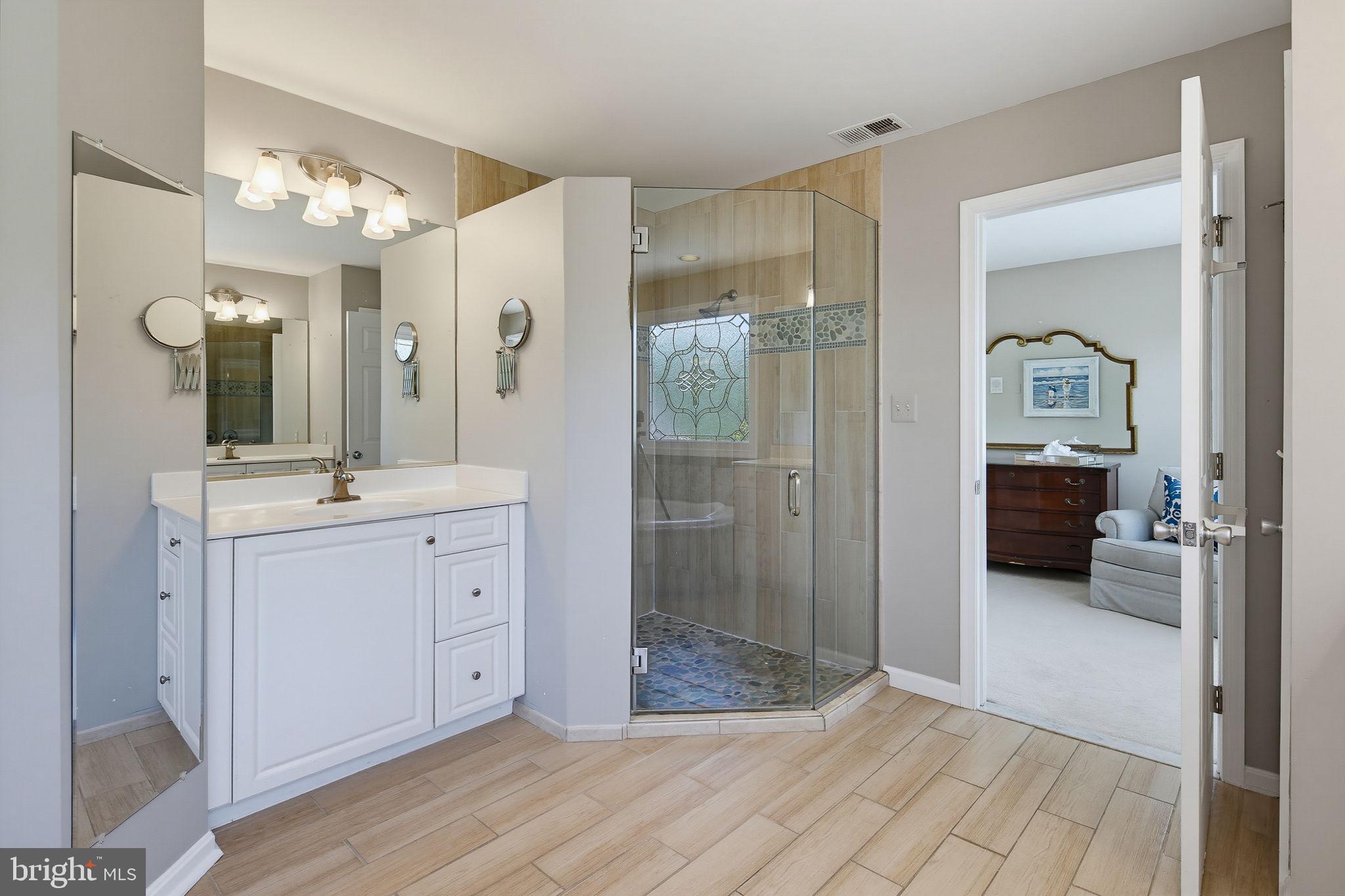 FOX VALLEY ESTATES - Residential