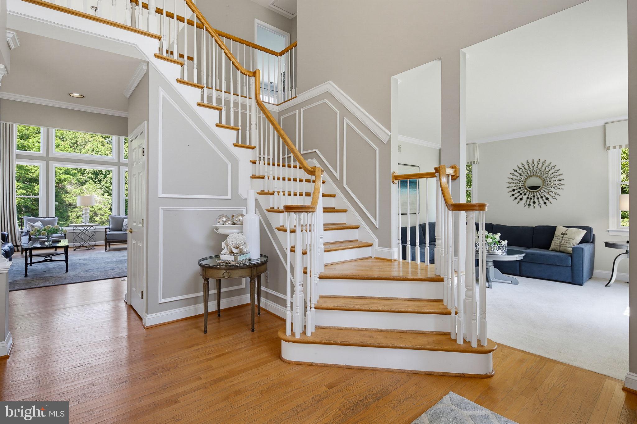 FOX VALLEY ESTATES - Residential