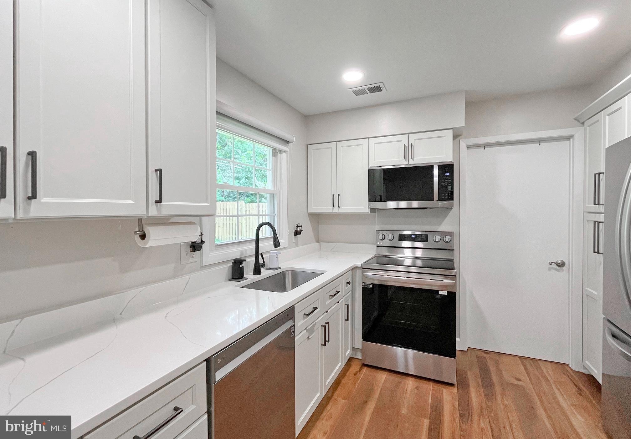 GREENBRIAR - Residential