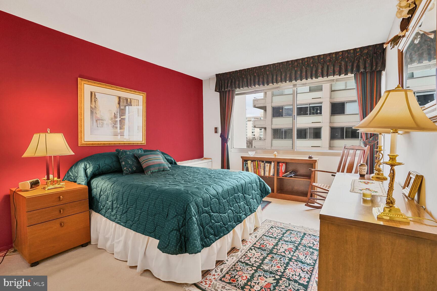 CHEVY CHASE VILLAGE - Residential