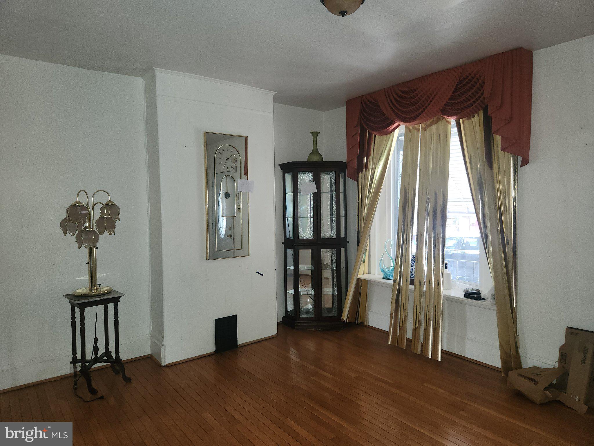 OVERBROOK - Residential