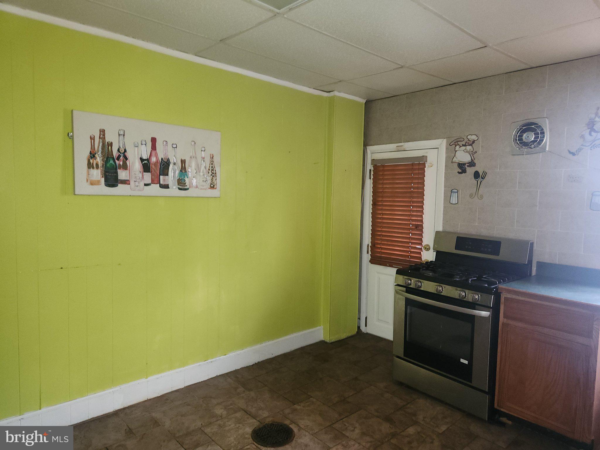 OVERBROOK - Residential