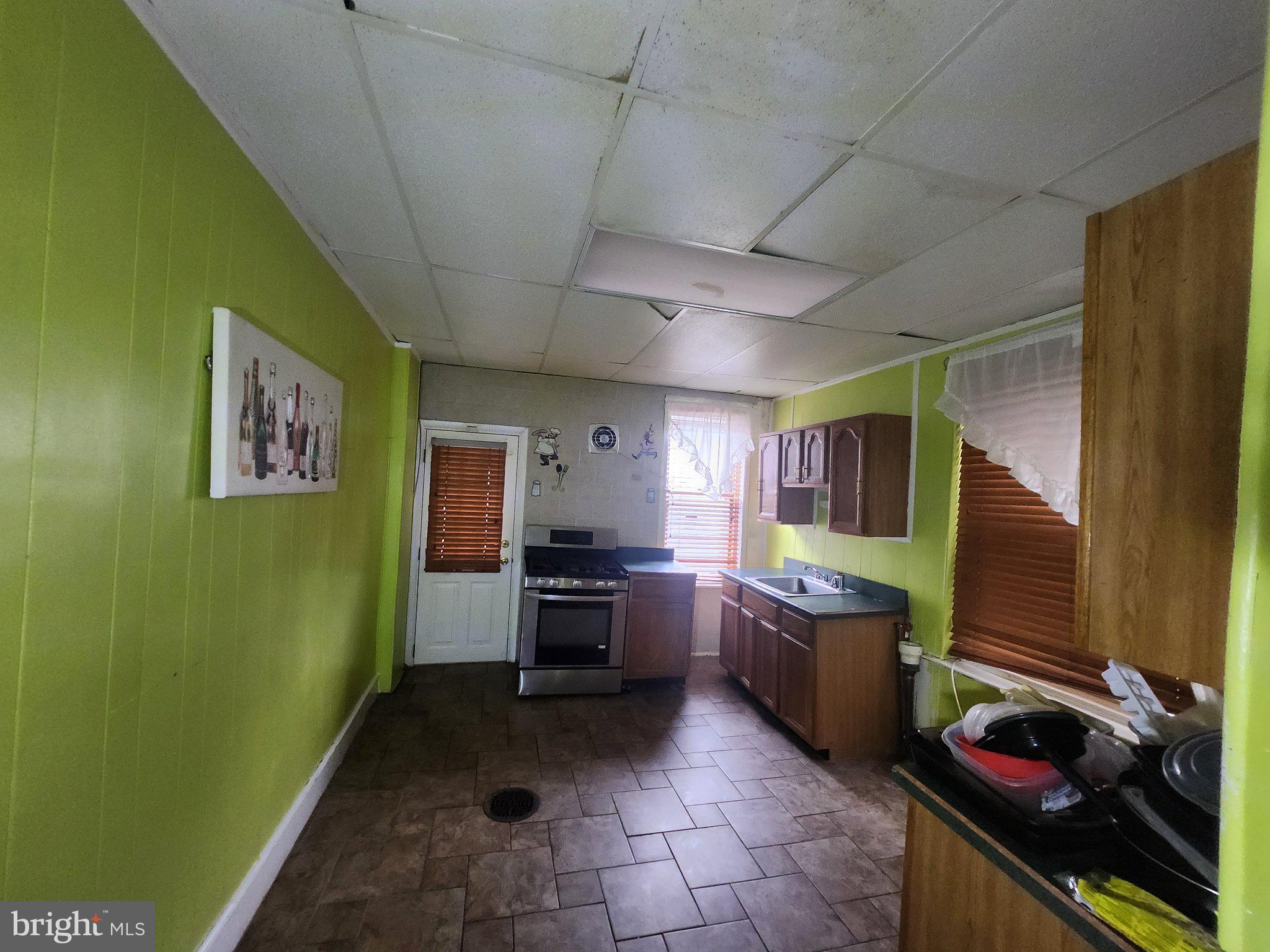 OVERBROOK - Residential