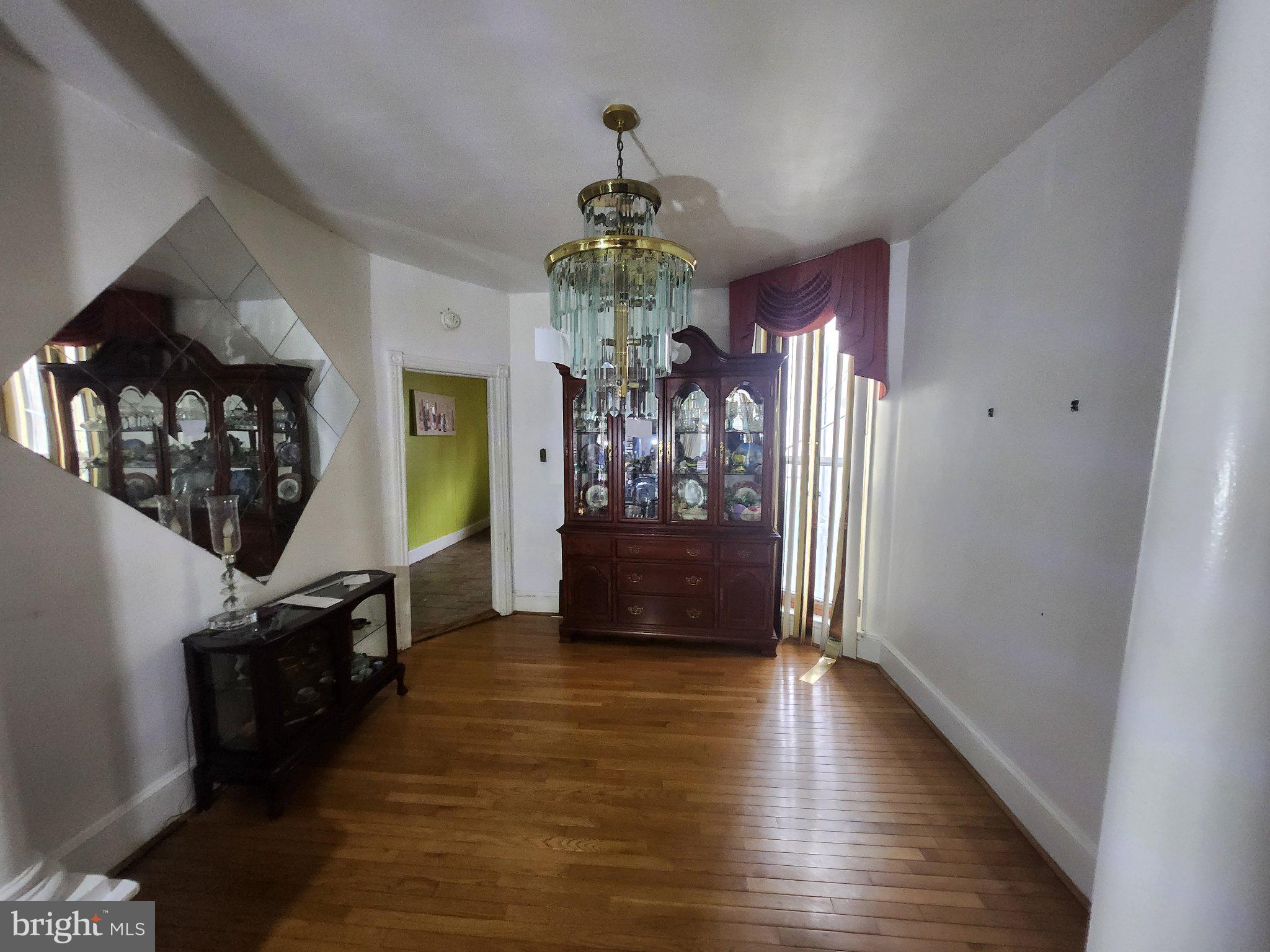 OVERBROOK - Residential