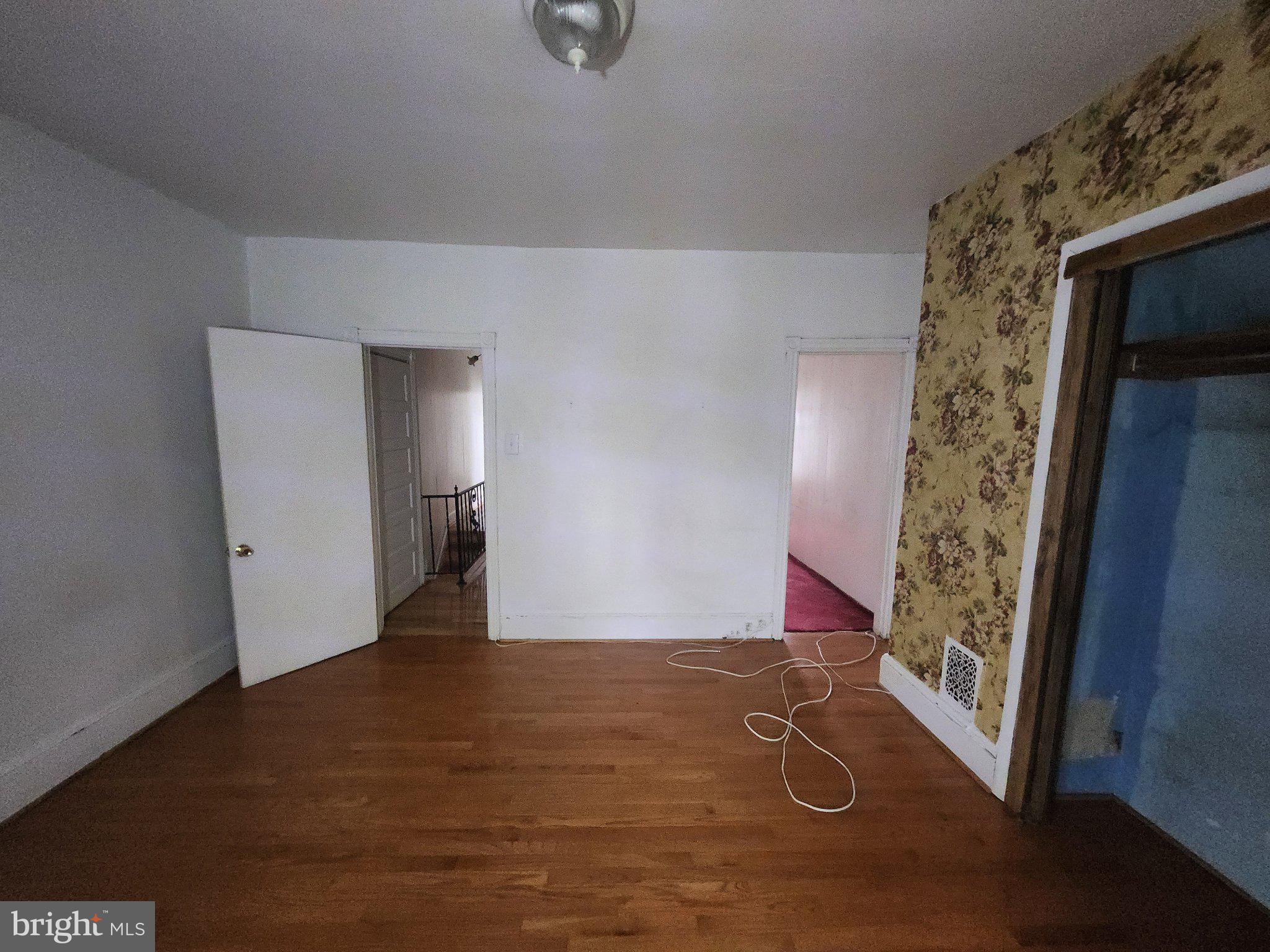 OVERBROOK - Residential