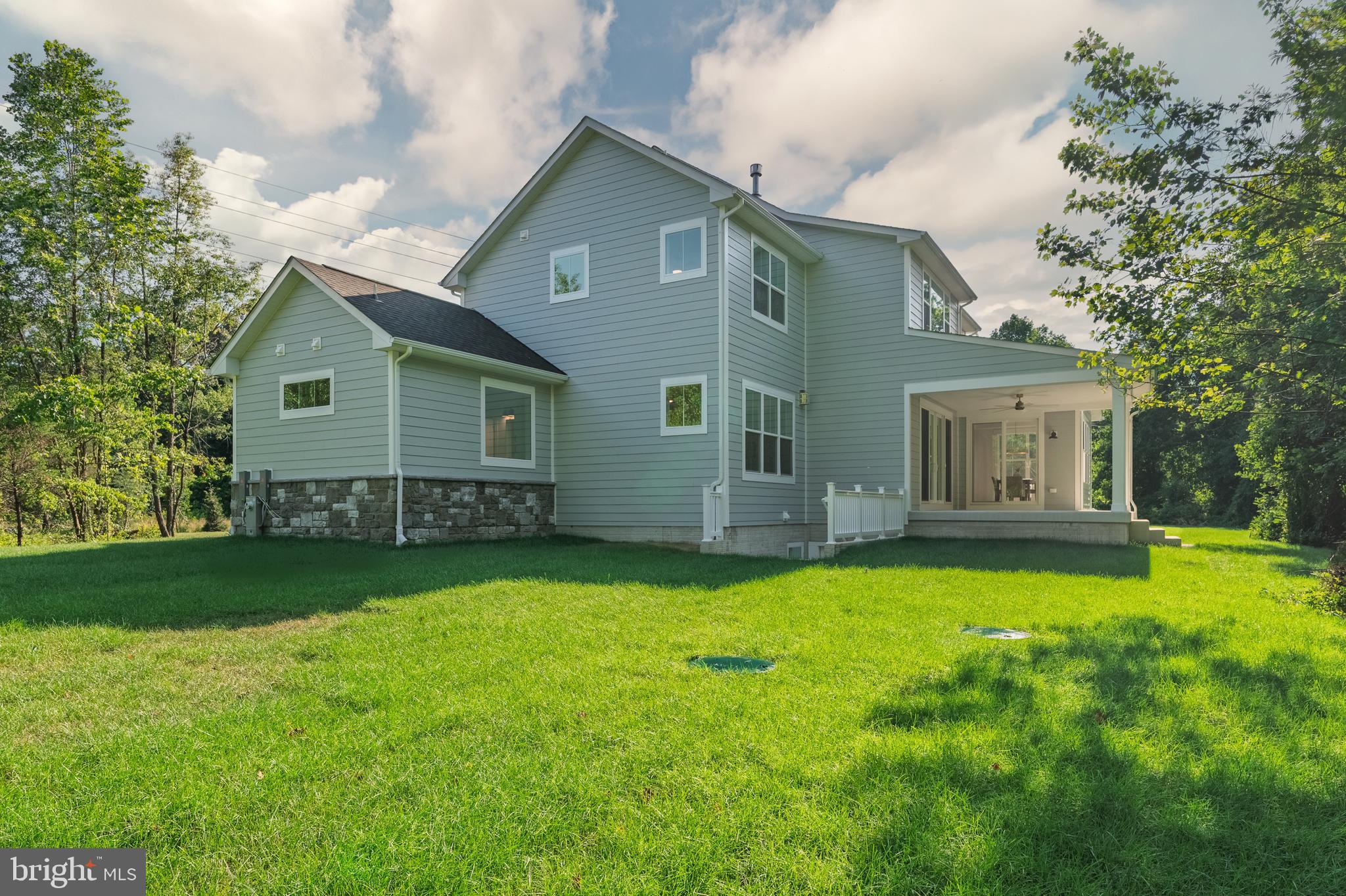MILLERSVILLE - Residential