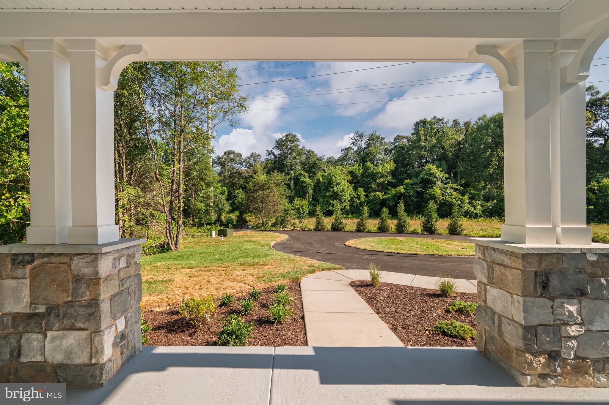 MILLERSVILLE - Residential