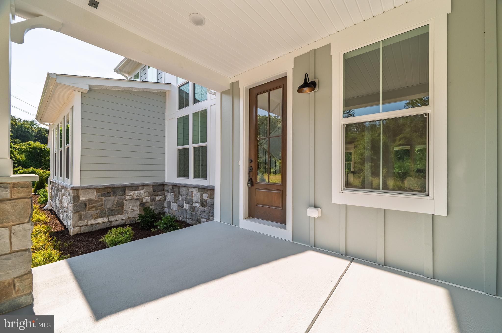 MILLERSVILLE - Residential