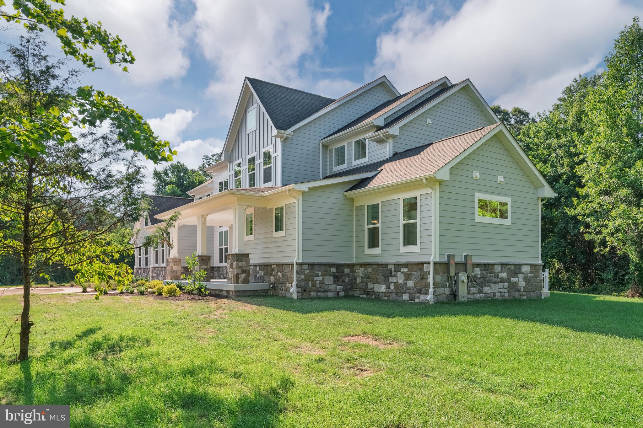 MILLERSVILLE - Residential
