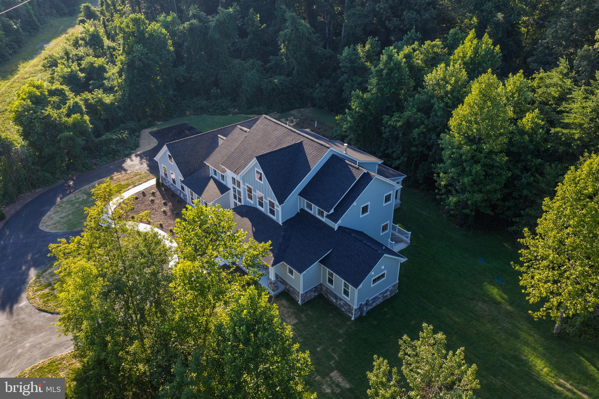 MILLERSVILLE - Residential
