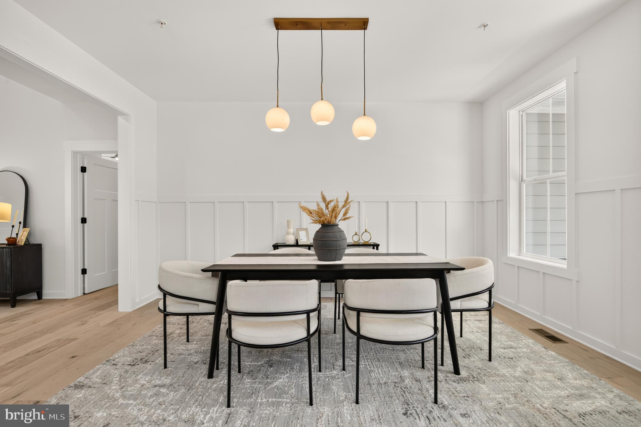 MILLERSVILLE - Residential
