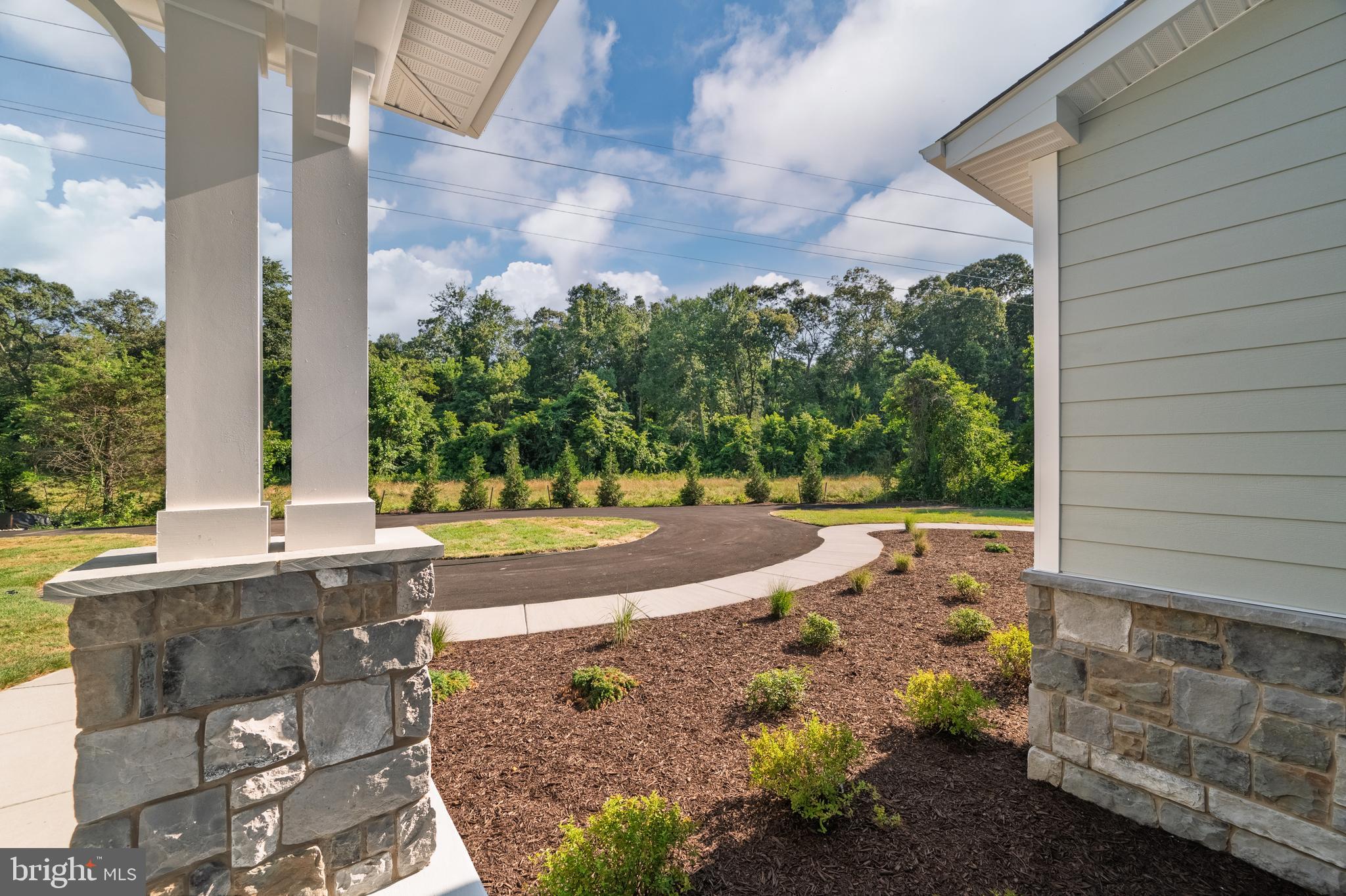 MILLERSVILLE - Residential