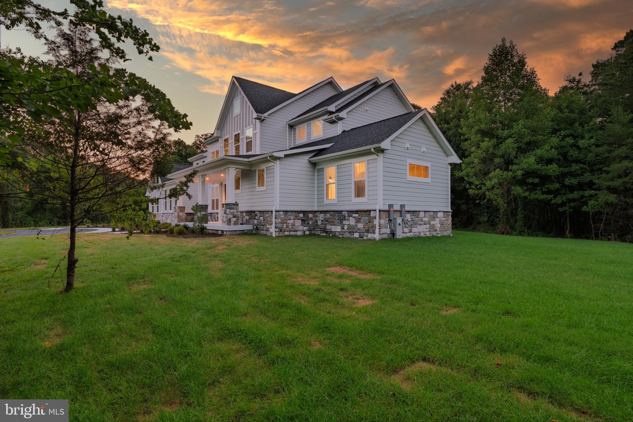 MILLERSVILLE - Residential
