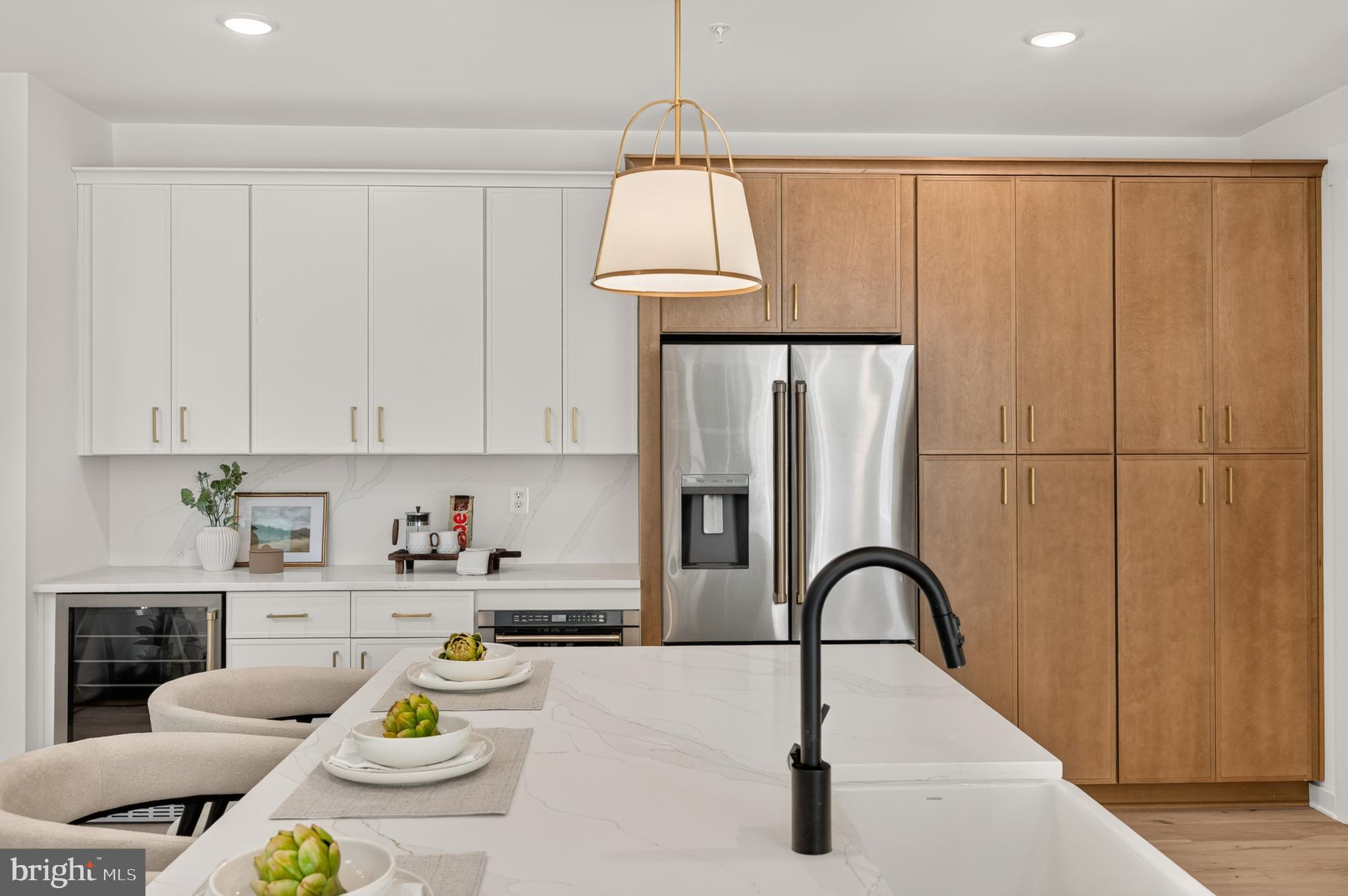 MILLERSVILLE - Residential