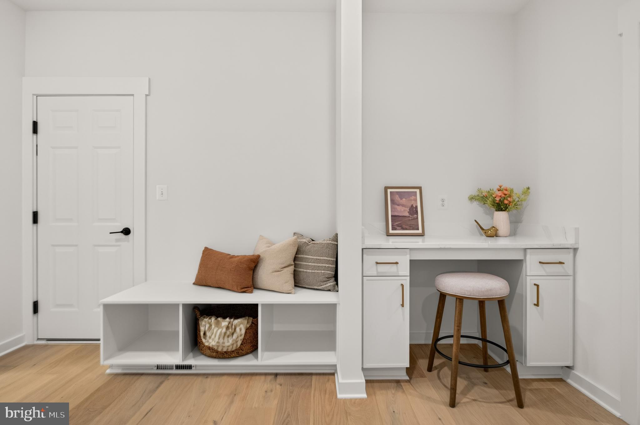 MILLERSVILLE - Residential