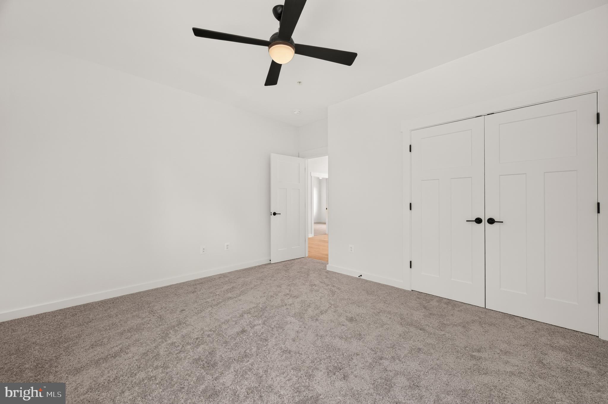MILLERSVILLE - Residential