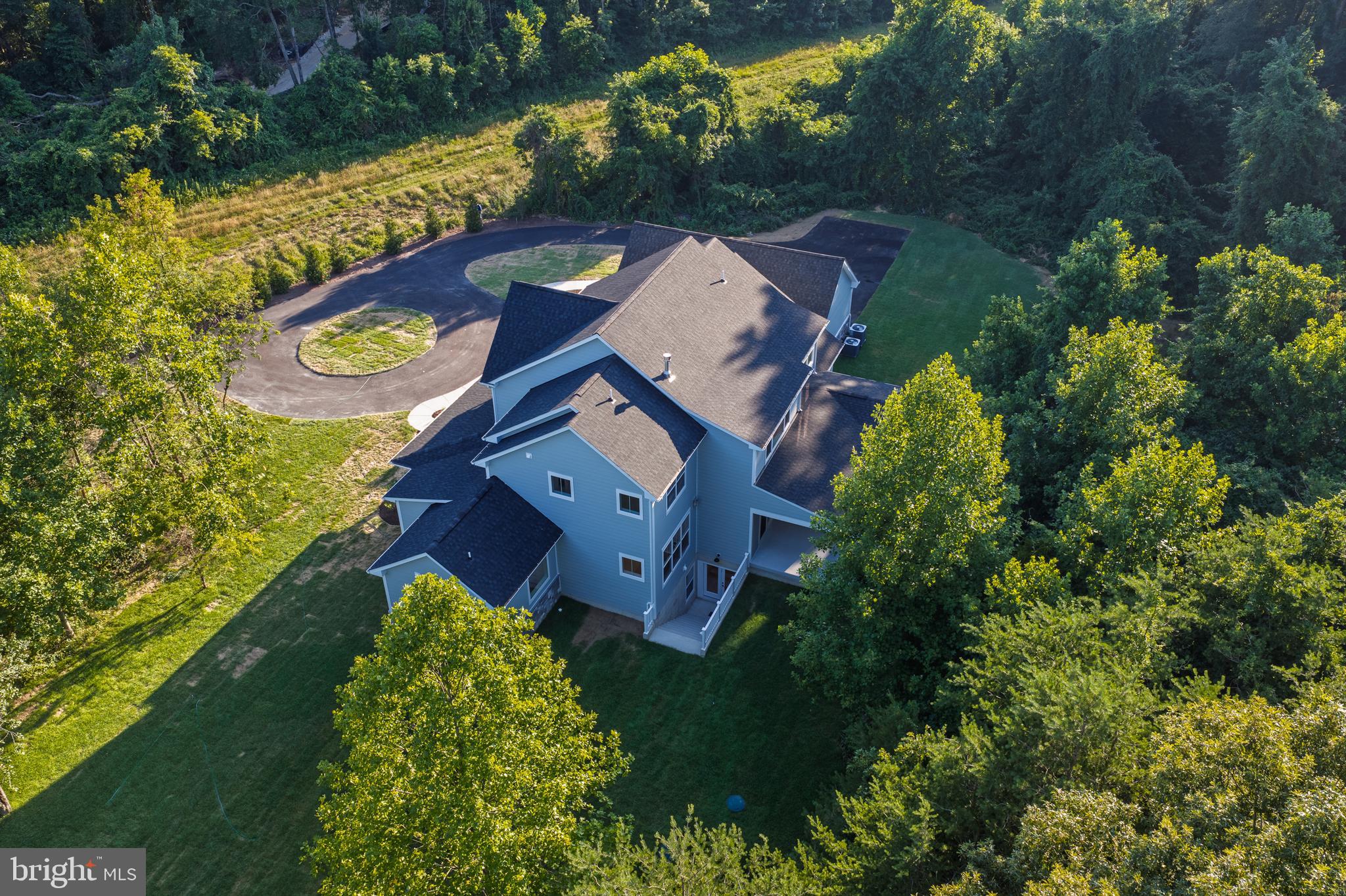 MILLERSVILLE - Residential