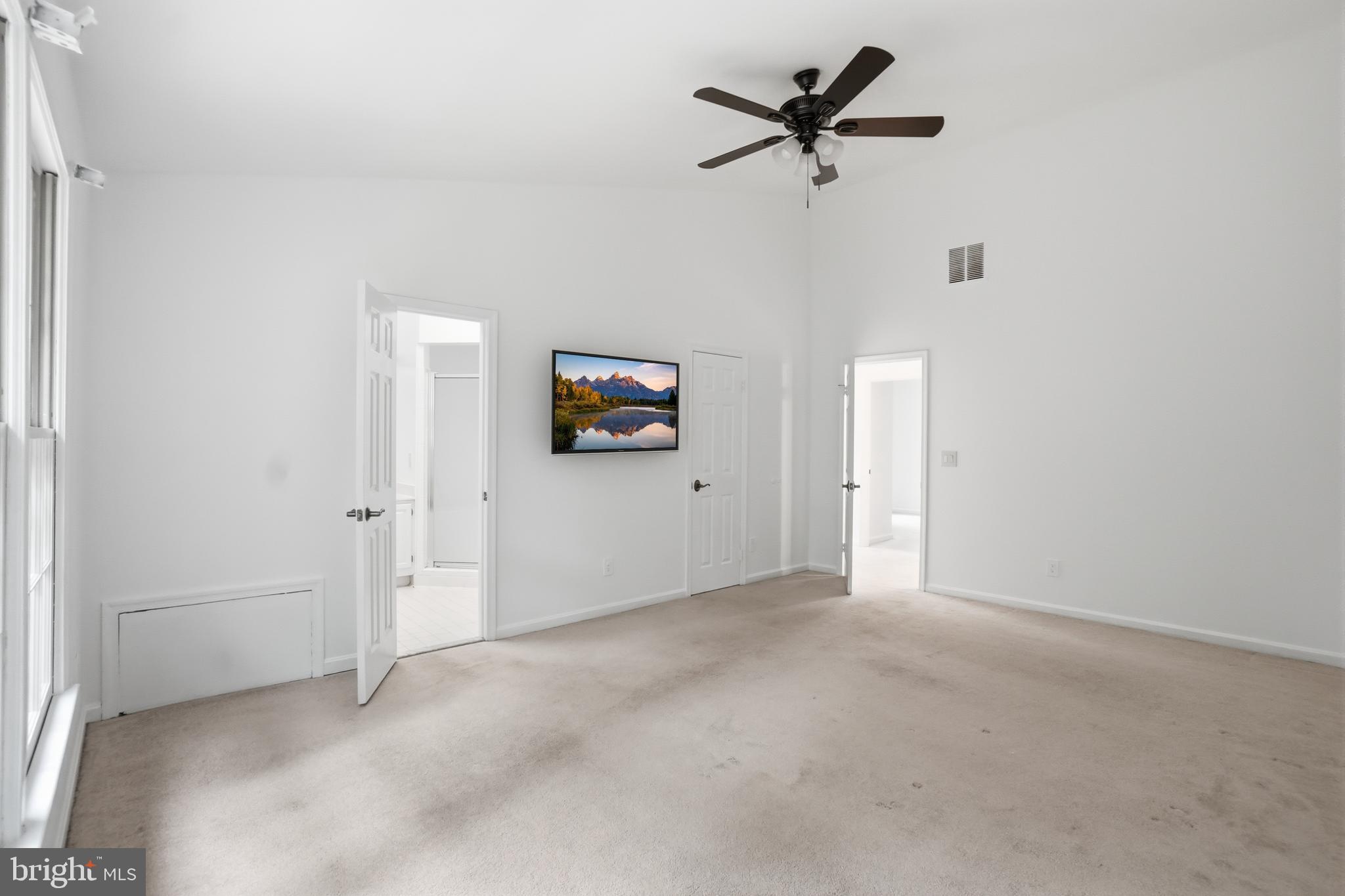POTOMAC GROVE - Residential