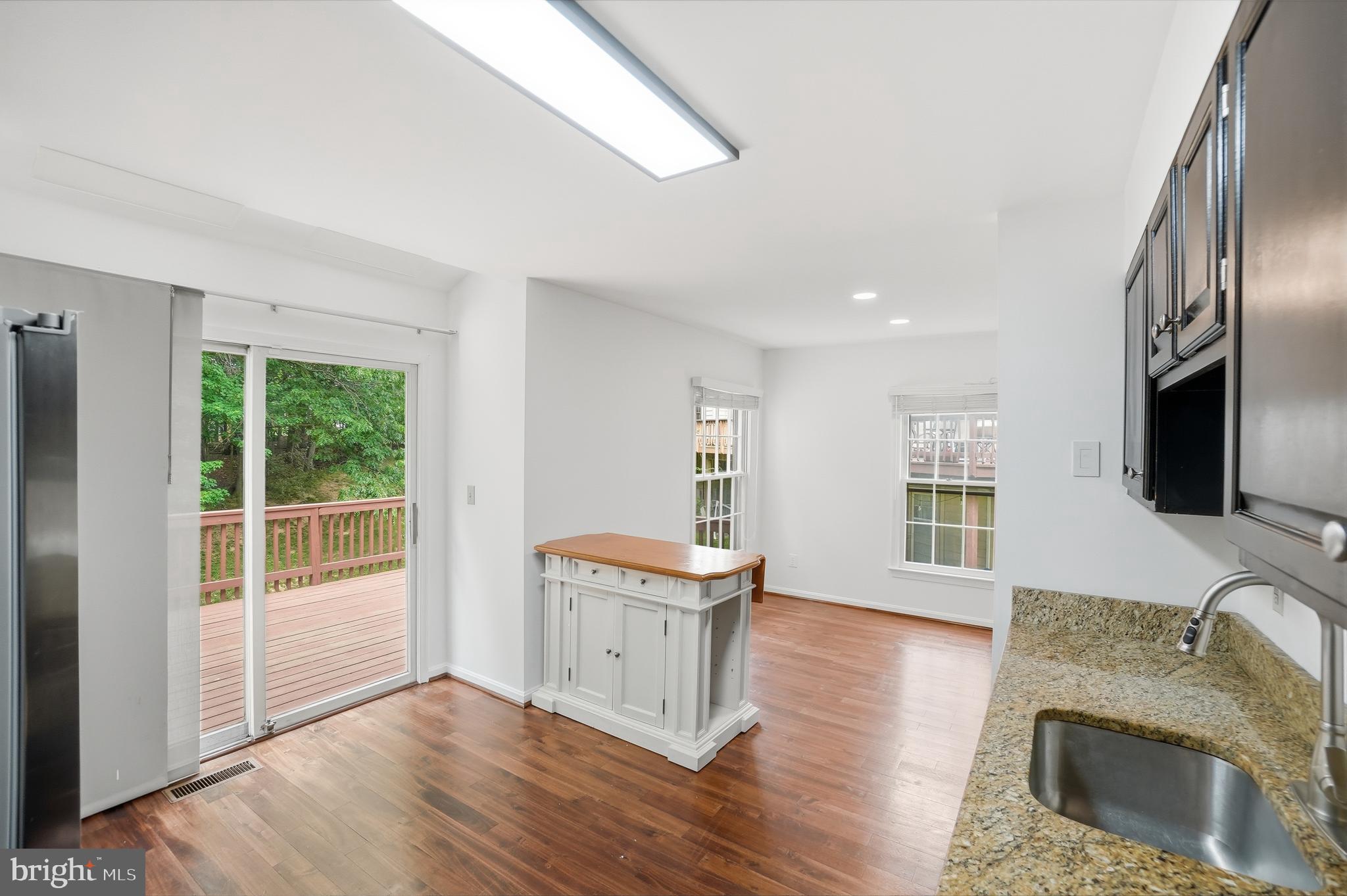 POTOMAC GROVE - Residential