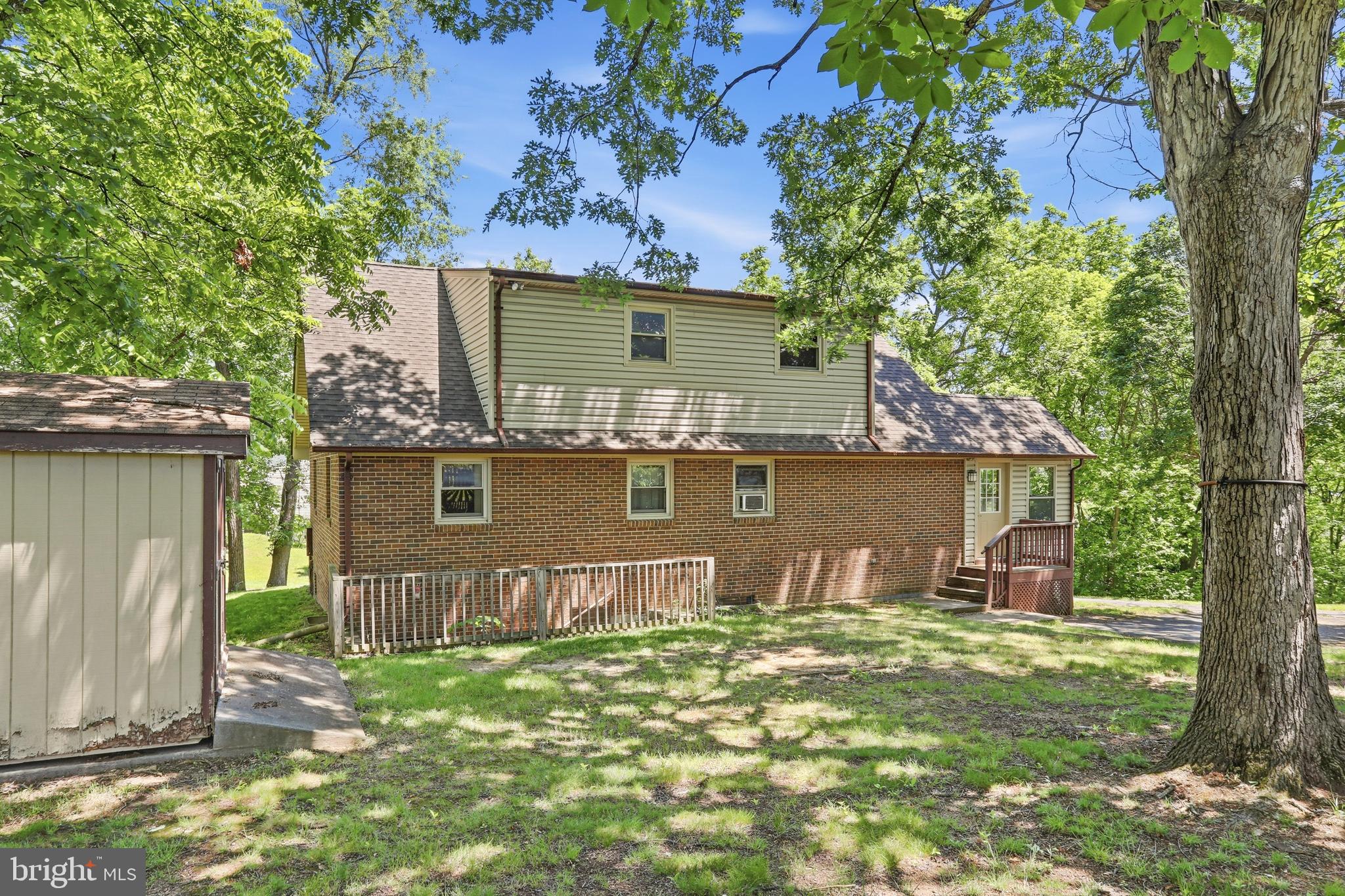 SHENANDOAH HILLS - Residential